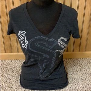 Genuine Merchandise T- shirt SOX  Medium